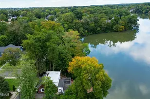 14 Wyckoff St, Matawan, NJ 07747 - Photo 59