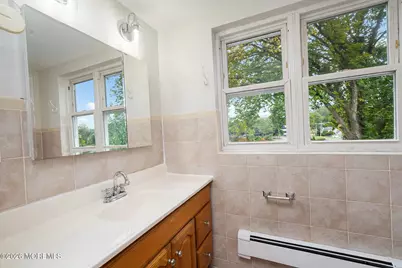 14 Wyckoff Street, Matawan, NJ 07747 - Photo 23