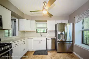 24 Balmoral Ct, Matawan, NJ 07747 - Photo 1
