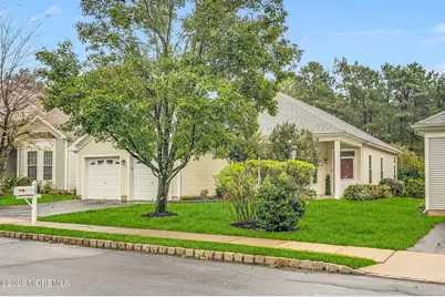 19 Goldenedge Way, Lakewood, NJ 08701 - Photo 3