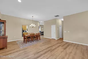 19 Goldenedge Way, Lakewood, NJ 08701 - Photo 9