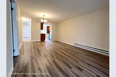 70 Overlook Way #D, Manalapan Township, NJ 07726 - Photo 7