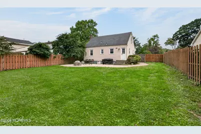 61 Alameda Court, Shrewsbury, NJ 07702 - Photo 7