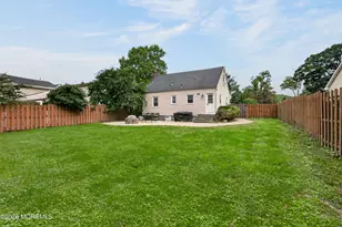 61 Alameda Ct, Shrewsbury, NJ 07702 - Photo 7