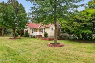 197 White Rd, Little Silver, NJ 07739 - Photo 3