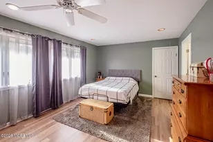 142 Medford Blvd, Freehold, NJ 07728 - Photo 13