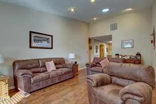 7 Hampton Dr, Marlboro Township, NJ 07746 - Photo 25