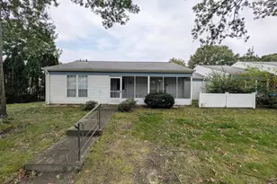667A Farrington Ct, Manchester Township, NJ 08759 - Photo 1
