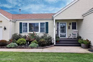 105 Greenwood Ln, Forked River, NJ 08731 - Photo 3
