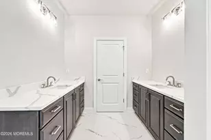 55 Mitchell Ct, Manalapan Township, NJ 07726 - Photo 15