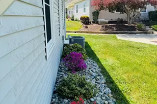 56 Largo San Nicola, Freehold, NJ 07728 - Photo 7