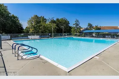 56 Largo San Nicola #A, Freehold, NJ 07728 - Photo 21