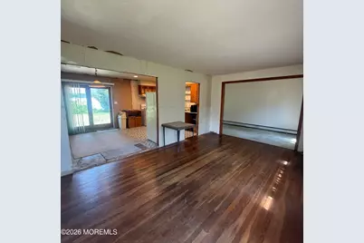 574 Hopping Road, Belford, NJ 07718 - Photo 11