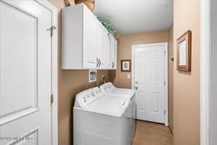 23 Regina Rd, Morganville, NJ 07751 - Photo 19