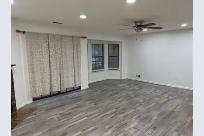 406 Woodhaven Drive, Edison, NJ 08817 - Photo 9