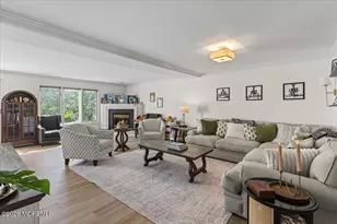 375 Begonia Ct, Toms River Township, NJ 08753 - Photo 11