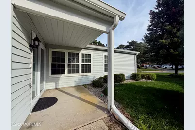 539A Warwick Court, Manchester Township, NJ 08759 - Photo 9