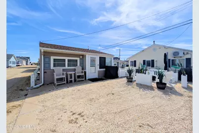 25 E Cormorant Way, Lavallette, NJ 08735 - Photo 1