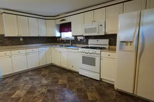 19 Mobile Ln, Toms River Township, NJ 08755 - Photo 5