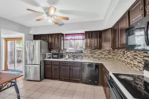 6 Riverwood Ct, Toms River Township, NJ 08757 - Photo 11