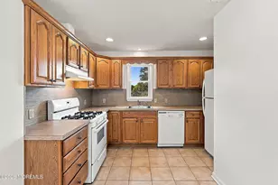 806 Fischer Blvd, Toms River Township, NJ 08753 - Photo 17