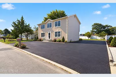 806 Fischer Boulevard, Toms River Township, NJ 08753 - Photo 3