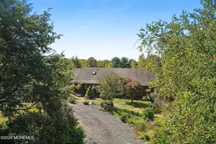 9 Eleanor Ln, Roosevelt, NJ 08555 - Photo 5