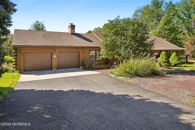 9 Eleanor Lane, Roosevelt, NJ 08555 - Photo 1