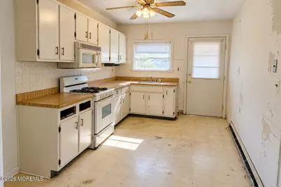 17 Spanish Wells Street, Toms River Township, NJ 08757 - Photo 11