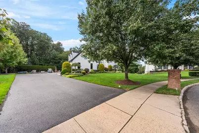 14 Huxley Court, Marlboro Township, NJ 07746 - Photo 19