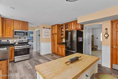 16 Twain Drive, Allentown, NJ 08501 - Photo 11