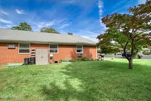 185 D Laurel Pl, Whiting, NJ 08759 - Photo 19