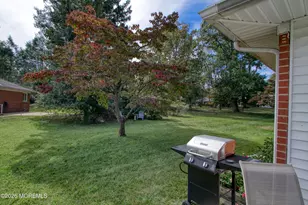 185 D Laurel Pl, Whiting, NJ 08759 - Photo 17