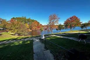 106 E Edinburgh Ln, Lakewood, NJ 08701 - Photo 7