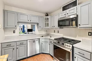 369 McDowell Dr, East Brunswick Township, NJ 08816 - Photo 11