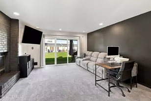 369 McDowell Dr, East Brunswick Township, NJ 08816 - Photo 5