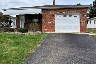 13 Newcastle Ct, Toms River Township, NJ 08757 - Photo 1