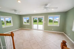 6 Lind Dr, Middletown, NJ 07748 - Photo 9