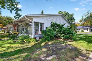 102 Edinburgh Ln, Lakewood, NJ 08701 - Photo 19