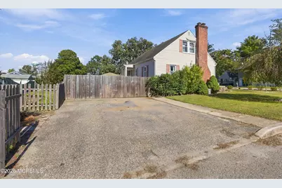 352 Anchor Avenue, Beachwood, NJ 08722 - Photo 19