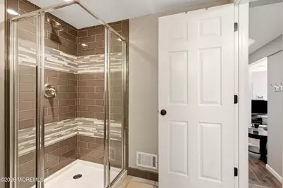 5 Patterson Drive, Freehold, NJ 07728 - Photo 31