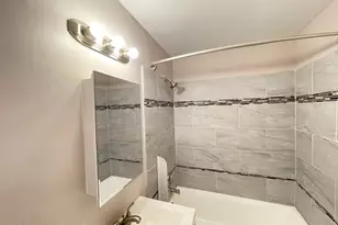 35 Manchester Ct, Freehold, NJ 07728 - Photo 13