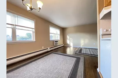 35 Manchester Court #B, Freehold, NJ 07728 - Photo 9