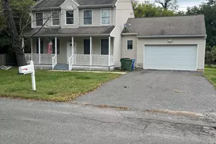 3 Kellys Ln, Eatontown, NJ 07724 - Photo 1