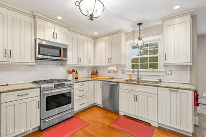 253 Academy Lane, Manahawkin, NJ 08050 - Photo 7