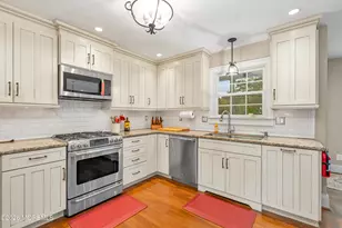 253 Academy Ln, Manahawkin, NJ 08050 - Photo 7