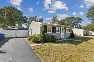 809 Buena Vista Rd, Forked River, NJ 08731 - Photo 9