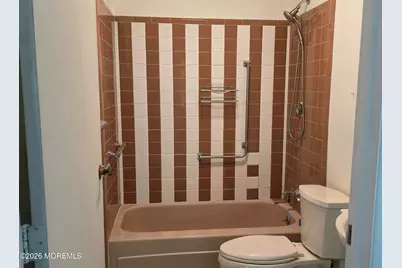 139A Farrington Court, Lakewood, NJ 08701 - Photo 3