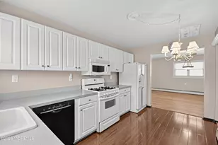 13 Venezia St, Toms River Township, NJ 08757 - Photo 9