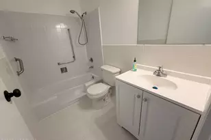 670A New Castle Ct, Lakewood, NJ 08701 - Photo 17